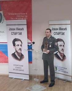 Lieutenant Goran Čegar receives “Jovan Mikić Spartak“ award