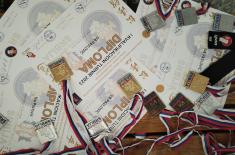 Trinaest medalja  za  učenicu Ivu Pavlović  u karateu 