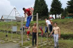 Војни пентатлонци вредно тренирају на Копаонику
